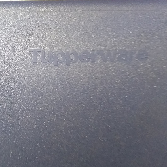 Tupperware Sandwich Containers (2) - Picture 5 of 12